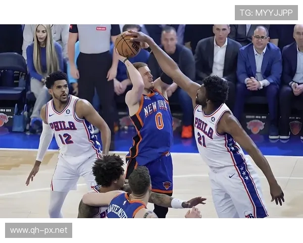 1973年NBA选秀状元道格柯林斯加盟费城76人开启职业生涯